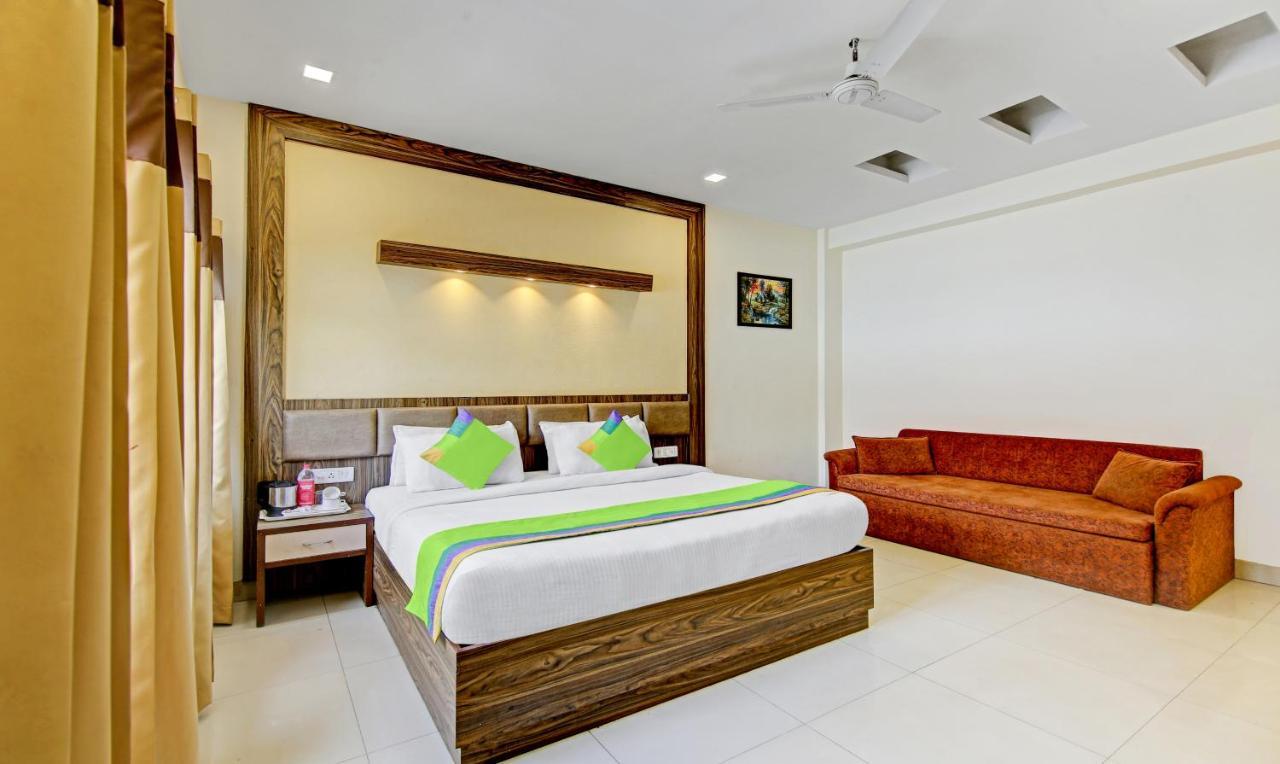 Raj Darbar - 10 Meter From Golden Temple Hotel Amritsar Exterior photo