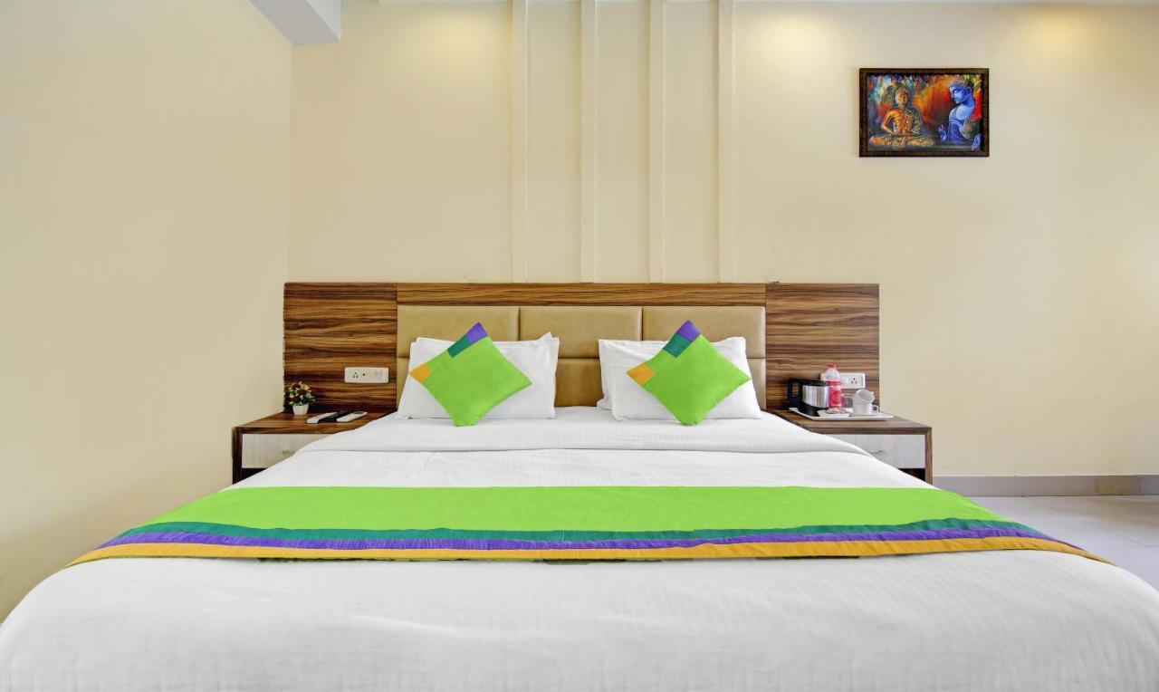 Raj Darbar - 10 Meter From Golden Temple Hotel Amritsar Exterior photo