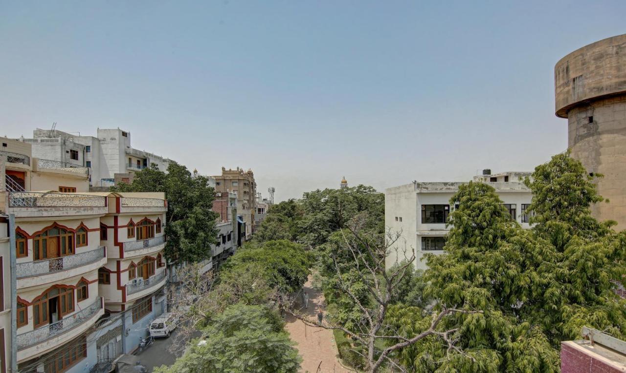 Raj Darbar - 10 Meter From Golden Temple Hotel Amritsar Exterior photo